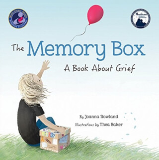 The Memory Box - Joanna Rowland
